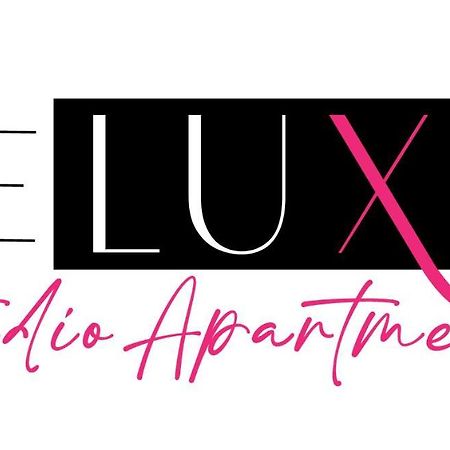 Deluxe Studio Apartments Дерби Экстерьер фото